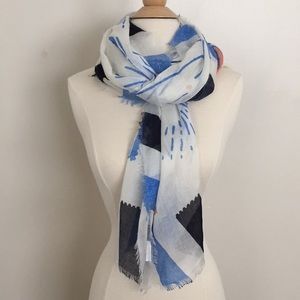 VGUC Old Navy printed postage print scarf